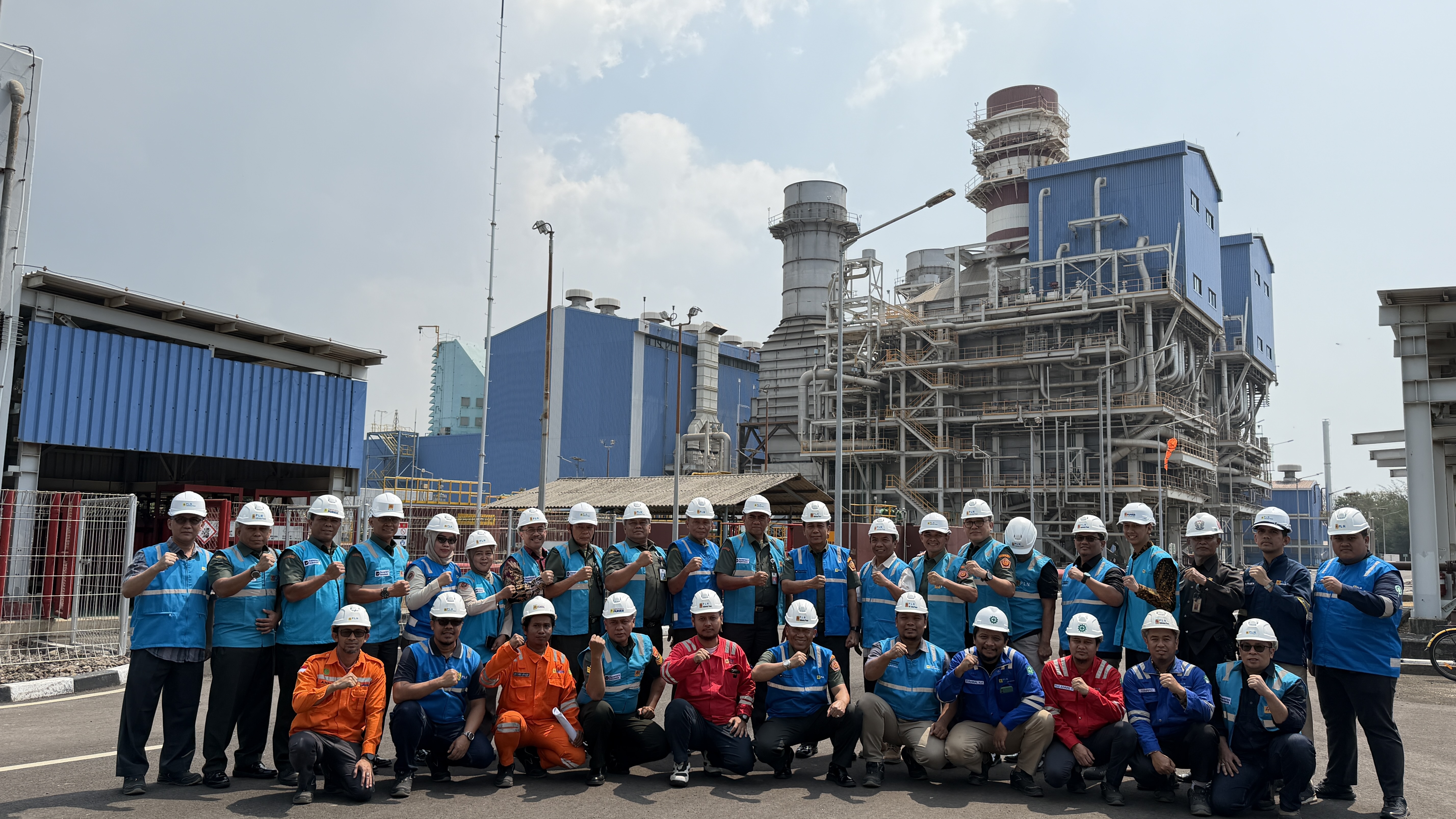 Tim Operasional PT PLN Indonesia Power PLTGU Cilegon